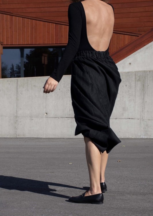 elegancka-lniana-spodnica-czarna-slow-fashion.jpg